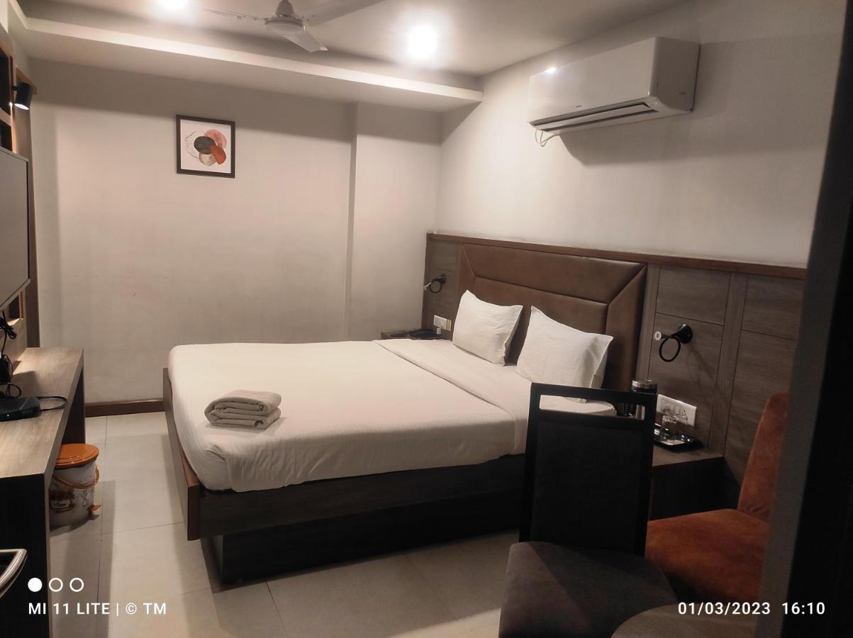 Hotel K79 Jamshedpur Ngoại thất bức ảnh